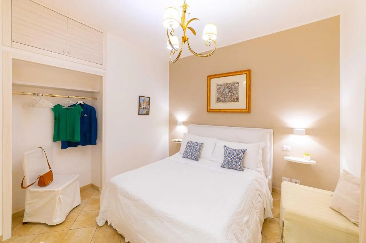 Bed And Breakfast Dionisio Таормина 3*,