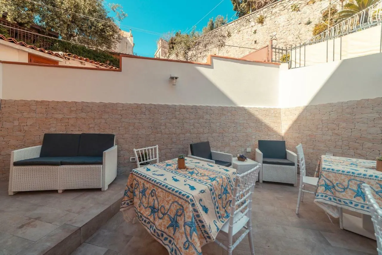 Bed And Breakfast Dionisio Таормина