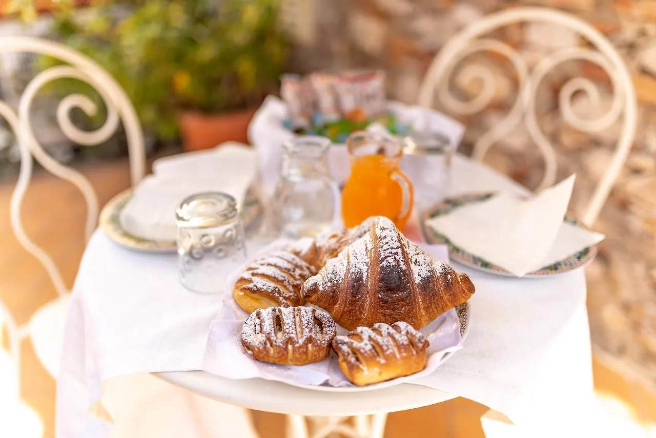 *** Nocleg ze śniadaniem Bed And Breakfast Dionisio Taormina Włochy